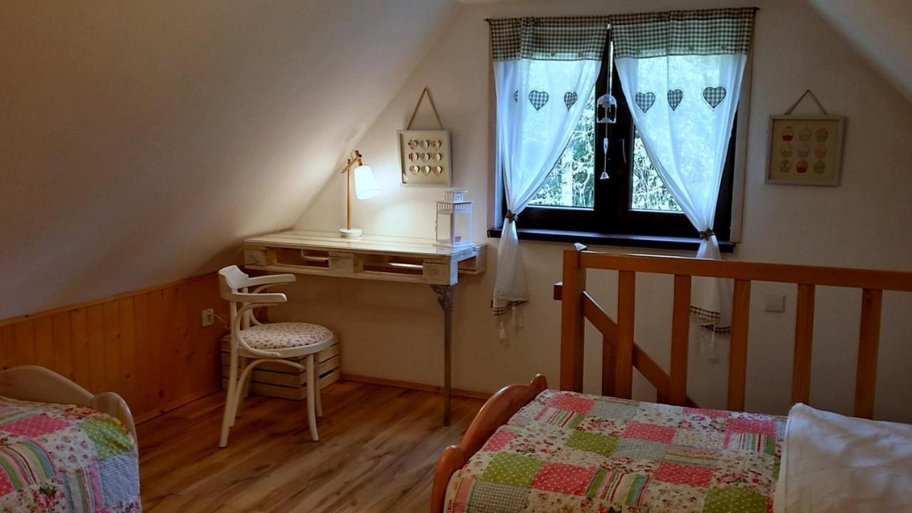 Chata W Rabce - Bajkowa Osada Rabka Room photo